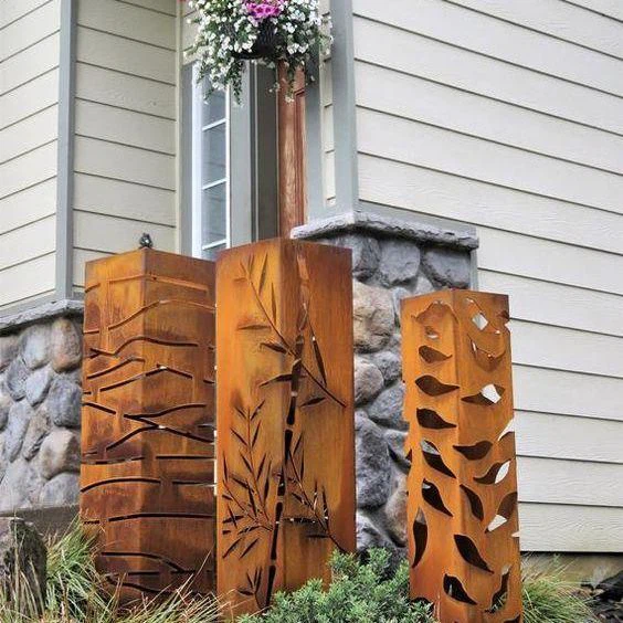 Jeklene skulpture Corten