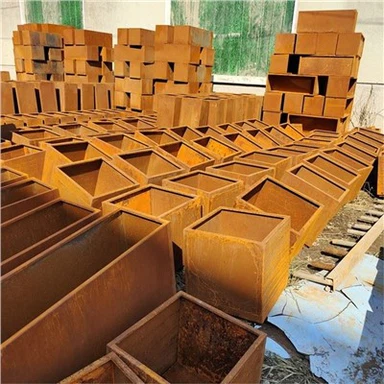 Sodobna zunanja pravokotna jeklena sadilnica Corten