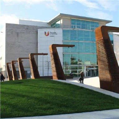 Vrtna jeklena skulptura Corten