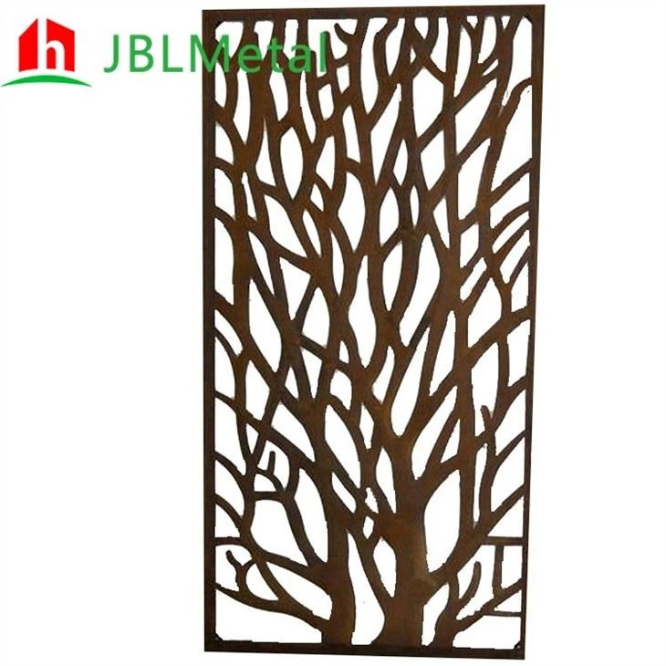 Freestanding Outdoor Privacy Screen