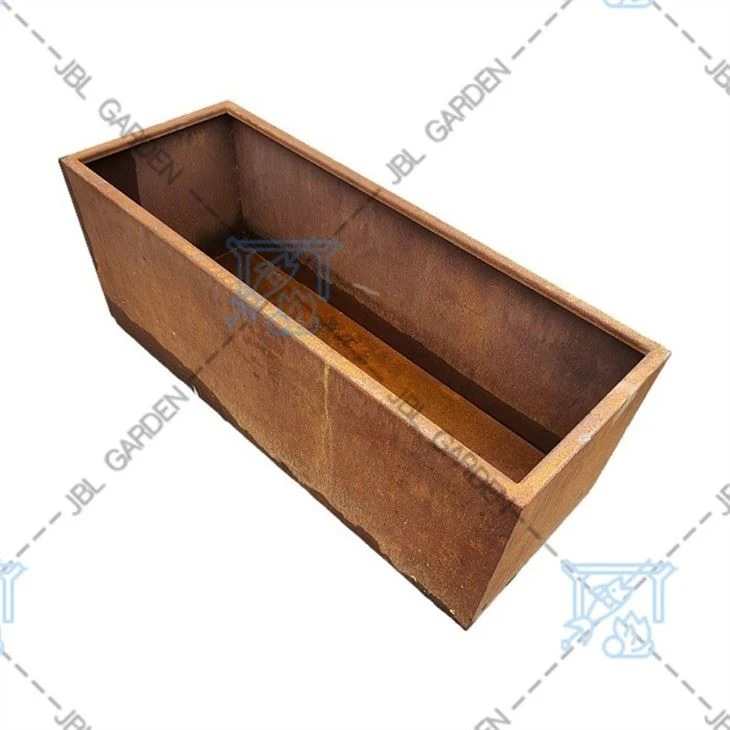 Galvanised Raised Garden Beds