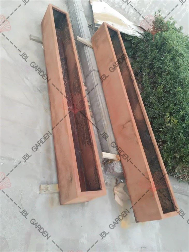 Zaboji za vrtne sadilnike na prostem