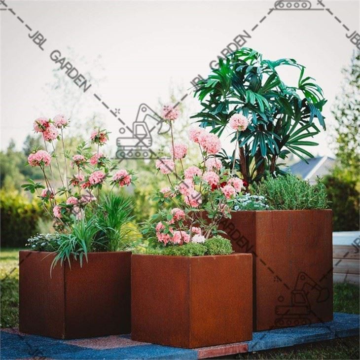 Veradek Raised Garden Bed