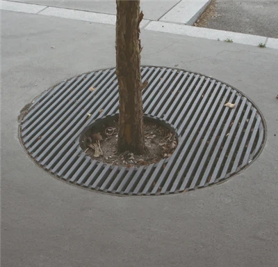 Pokrov za zaščito pred pločnik